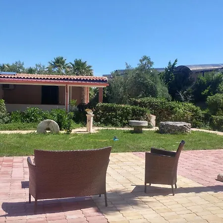 Al Mare Con Piscina Rodi Garganico