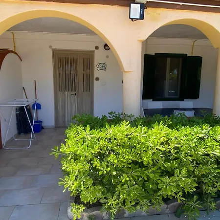 Casa vacanze Al Mare Con Piscina Rodi Garganico